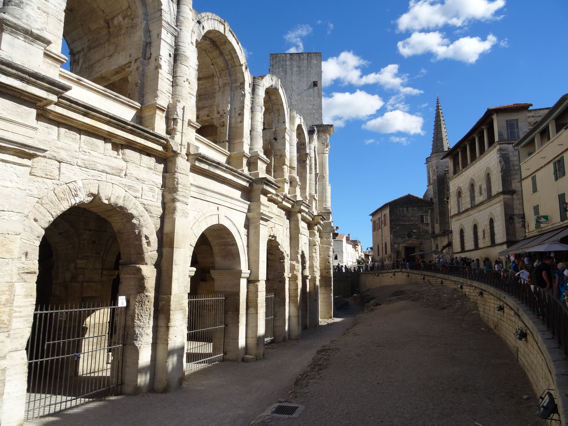 Arles